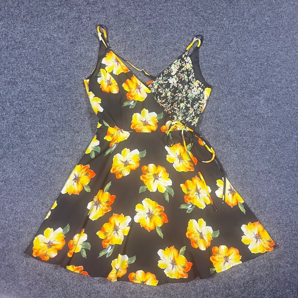 Forever 21 Dresses & Skirts - Forever 21 Womens Floral Wrap Mini Dress Black Yellow Orange Skater Size S